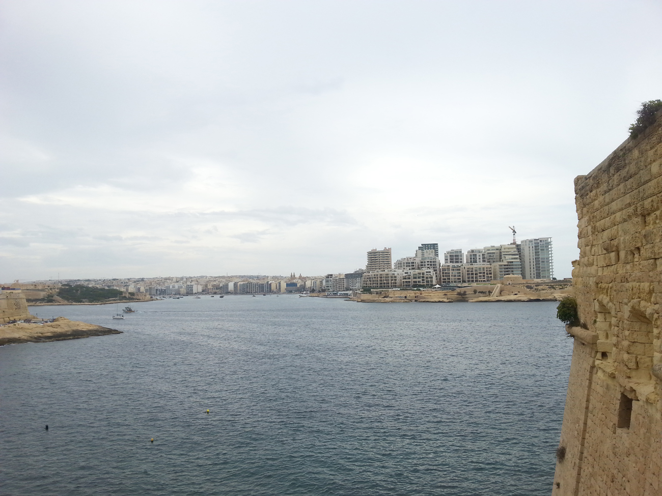 16 Malta widok morze zatoka valetta